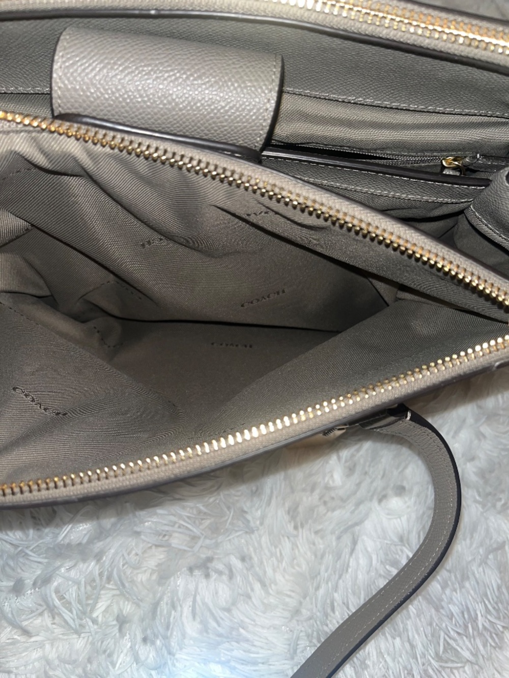 Coach  Stanton Carryall F37148 (Large Bag) - Picture 10 of 16